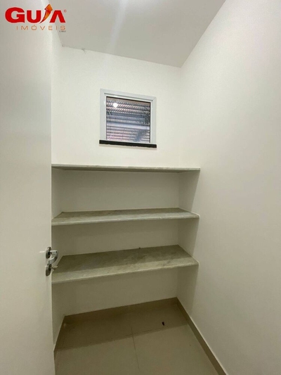 Casa, 3 quartos, 131 m² - Foto 2