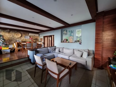 Casa, 4 quartos, 250 m² - Foto 5