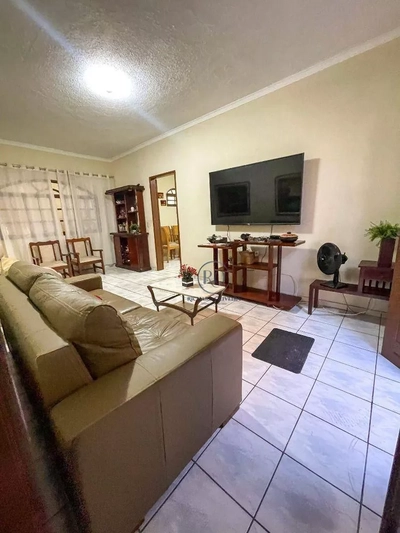 Casa, 4 quartos, 300 m² - Foto 1