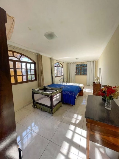 Casa, 4 quartos, 300 m² - Foto 3