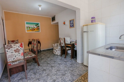 Casa, 3 quartos, 205 m² - Foto 3