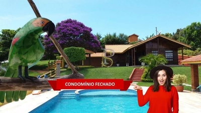 Chácara, 6 quartos, 2800 m² - Foto 1