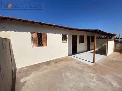 Casa, 1 quarto, 54 m² - Foto 1