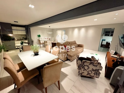 Apartamento, 3 quartos, 156 m² - Foto 2