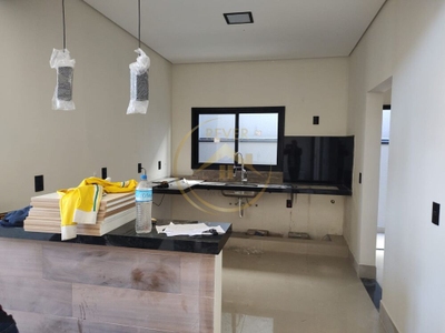 Casa, 3 quartos, 174 m² - Foto 1