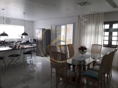 Casa, 5 quartos, 260 m² - Foto 1