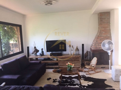 Casa, 4 quartos, 230 m² - Foto 1