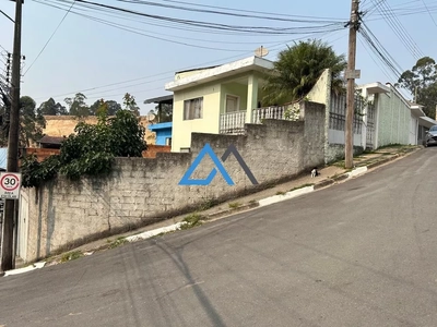 Casa, 4 quartos, 134 m² - Foto 1