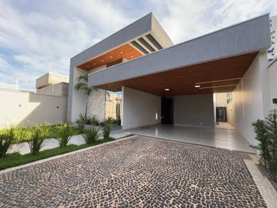 Casa, 4 quartos, 260 m² - Foto 1