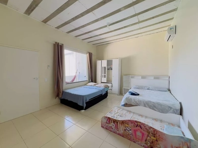 Casa, 2 quartos, 200 m² - Foto 2