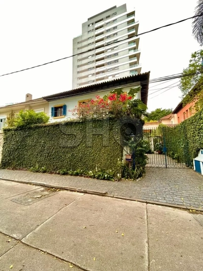 Casa, 4 quartos, 220 m² - Foto 2