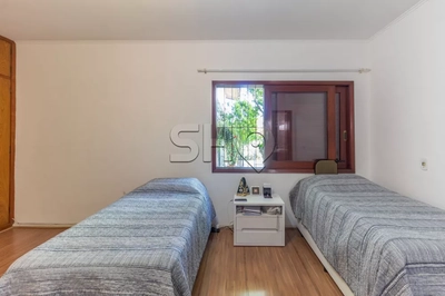 Casa, 3 quartos, 210 m² - Foto 2