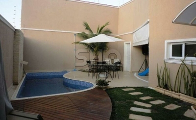 Sobrado, 4 quartos, 232 m² - Foto 1