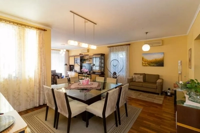 Sobrado, 4 quartos, 333 m² - Foto 3