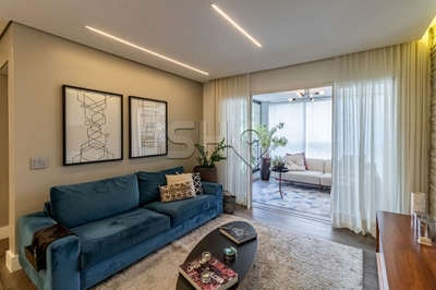 Apartamento, 3 quartos, 189 m² - Foto 2