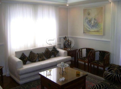 Apartamento, 3 quartos, 210 m² - Foto 1