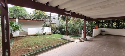 Sobrado, 6 quartos, 357 m² - Foto 4
