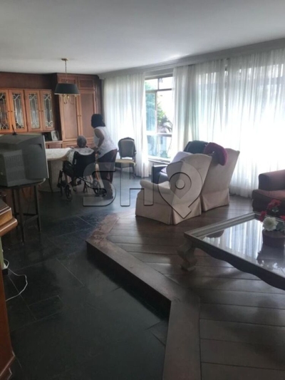 Apartamento, 3 quartos, 260 m² - Foto 3