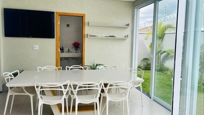Casa, 3 quartos, 170 m² - Foto 2