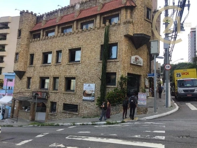 Prédio Inteiro, 700 m² - Foto 1