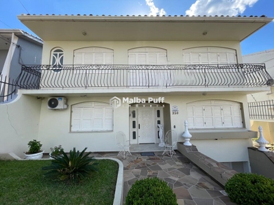 Casa, 3 quartos, 217 m² - Foto 2