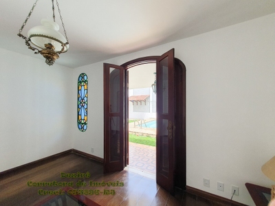 Casa, 5 quartos, 300 m² - Foto 4