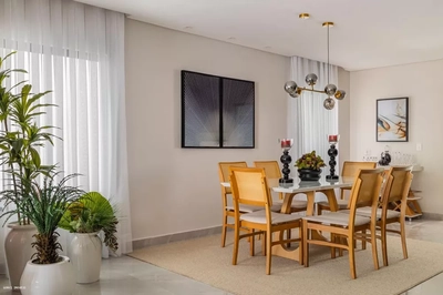 Casa, 3 quartos, 207 m² - Foto 2