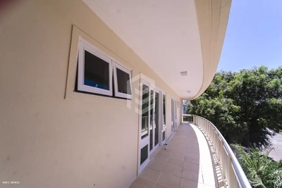 Casa, 5 quartos, 380 m² - Foto 1