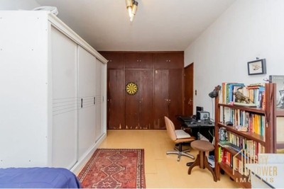 Casa, 6 quartos, 239 m² - Foto 2