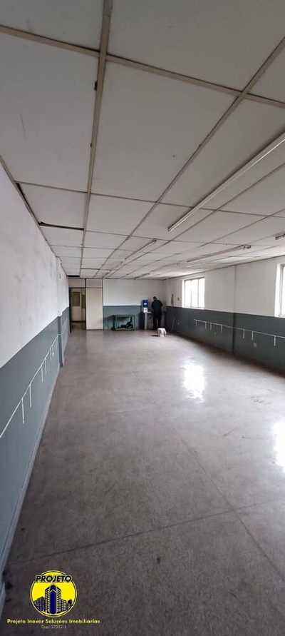 Prédio Inteiro, 2500 m² - Foto 1