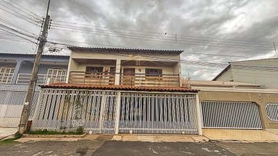 Casa, 4 quartos, 414 m² - Foto 1