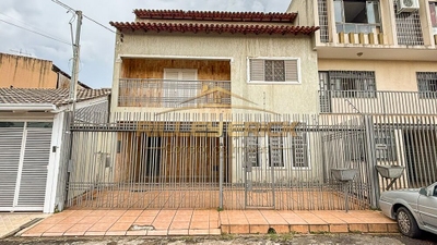 Casa, 4 quartos, 250 m² - Foto 1