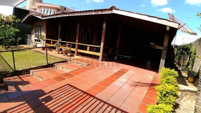 Casa, 5 quartos, 293 m² - Foto 1