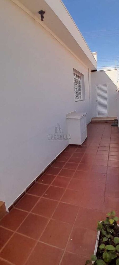 Casa, 3 quartos, 194 m² - Foto 1