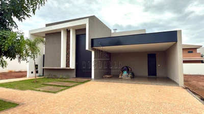 Casa de Condomínio - Foto 1