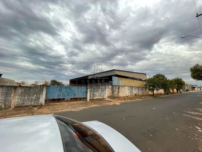 Depósito-Galpão, 922 m² - Foto 1