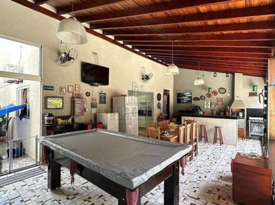 Casa, 3 quartos, 174 m² - Foto 4