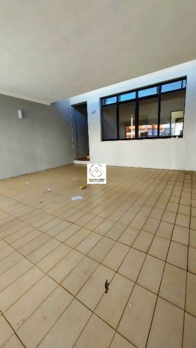 Sobrado, 3 quartos, 207 m² - Foto 1