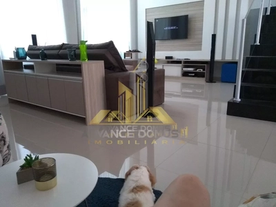 Sobrado, 3 quartos, 350 m² - Foto 5