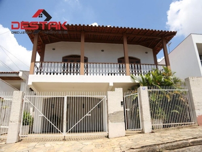 Casa, 3 quartos, 440 m² - Foto 1