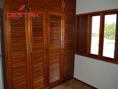 Casa, 3 quartos, 250 m² - Foto 3