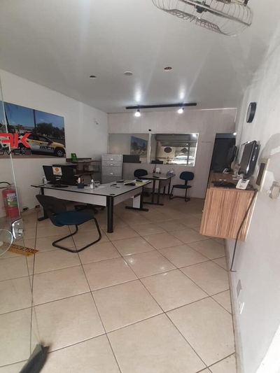 Prédio Inteiro, 200 m² - Foto 1