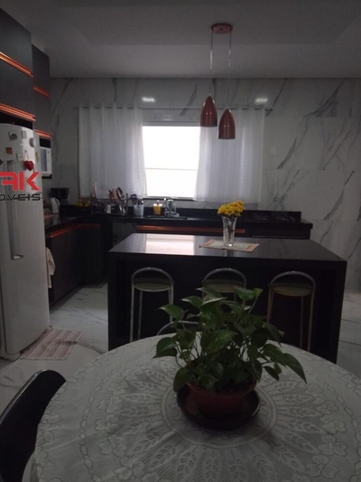 Casa, 2 quartos, 175 m² - Foto 2