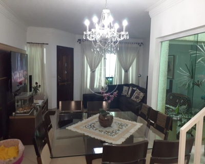 Sobrado, 3 quartos, 149 m² - Foto 1