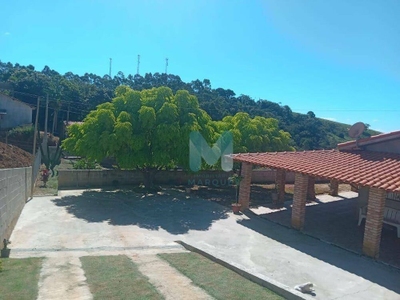 Chácara, 3 quartos, 1200 m² - Foto 1