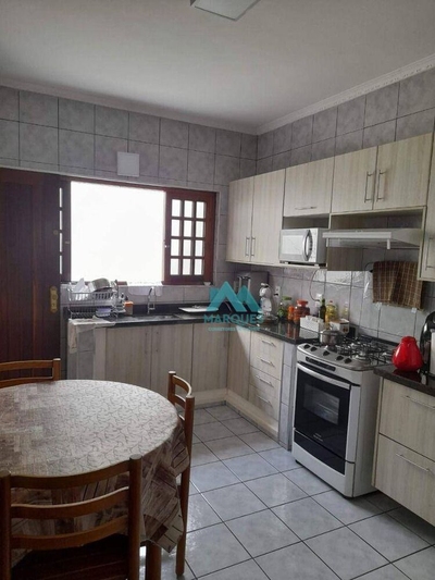 Casa, 3 quartos, 151 m² - Foto 2