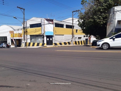 Prédio Inteiro - Foto 1