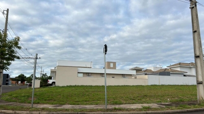 Terreno, 348 m² - Foto 1