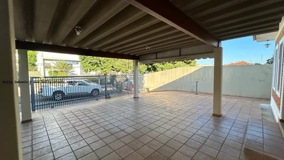 Casa, 3 quartos, 242 m² - Foto 1