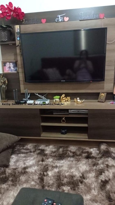 Casa, 3 quartos, 199 m² - Foto 1